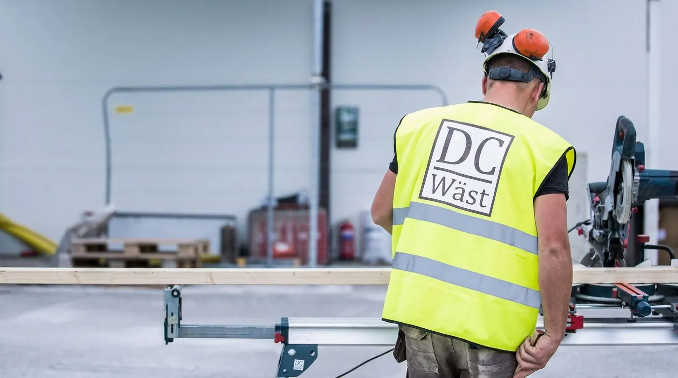 Medarbetare på DC Wäst i arbete